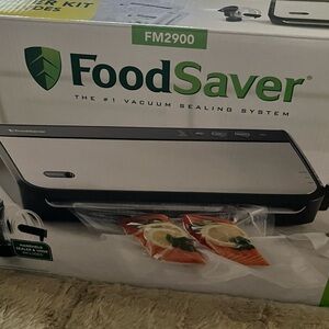 FoodSaver Vacuum Sealing System